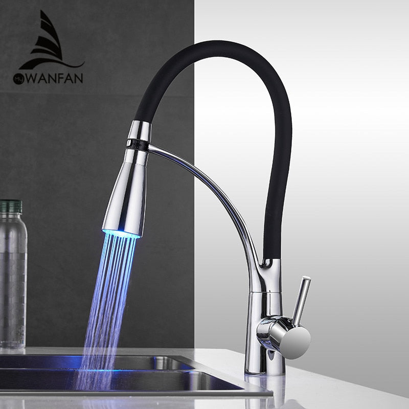 Kitchen Faucets with Design Chrome Mixer Faucet for LED Kitchen Single Handle Pull Down Deck Mounted Crane for Sinks 7661