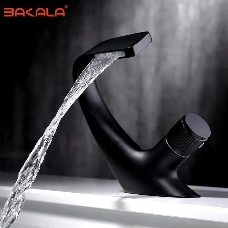 Basin sink Faucet Cold and Hot Water