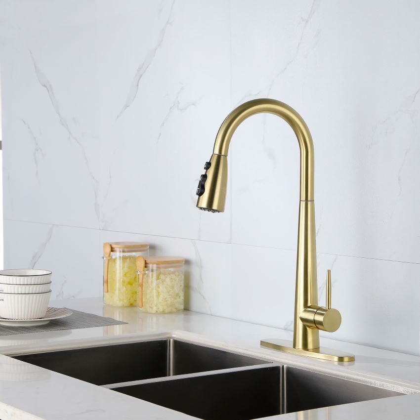 Single Handle Pull Down Sprayer Kitchen Sink Faucet