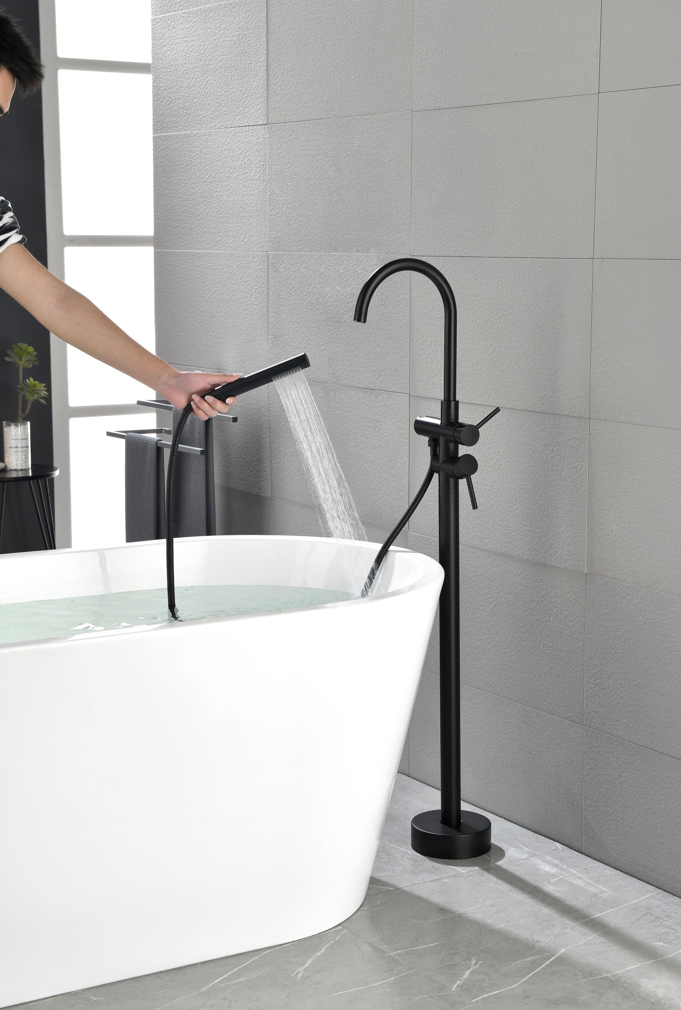 Mount Bathtub Faucet Freestanding Tub Filler Matte Black Standing High Flow Shower Faucets with Handheld Shower Mixer Taps Swivel Spout
